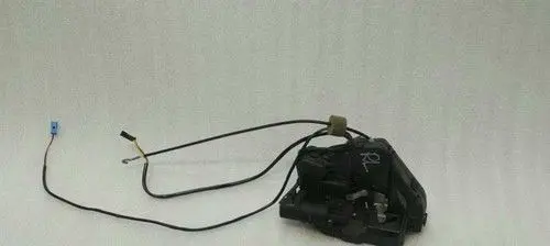 Mercedes-Benz E W211 Coupe door lock (next to the handle) A2117301135