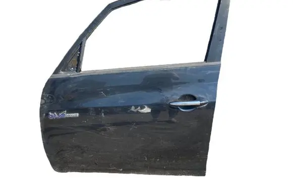 Hyundai ix20 Front door 813101K060 5602255 824701K060