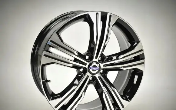Volvo V90 Cross Country R19 alloy rim 31471556