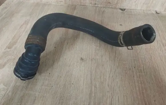 Honda Civic Engine coolant pipe/hose