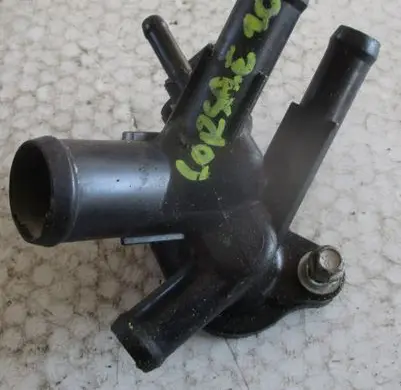 Thermostat/thermostat housing