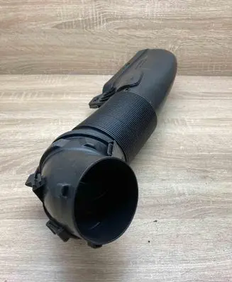 Mercedes-Benz GLC X253 C253 Air intake duct part A6510900400 048229