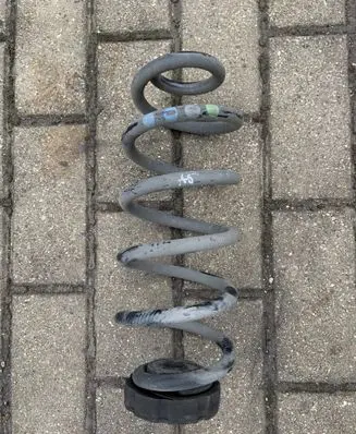 Audi A5 8T 8F Rear coil spring