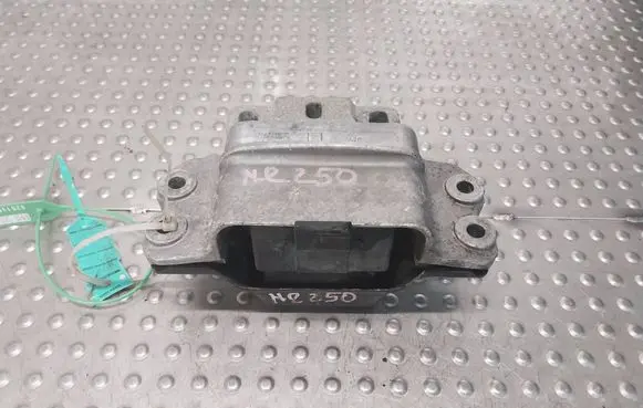Audi A3 S3 8P Gearbox mounting bracket 1K0199555M