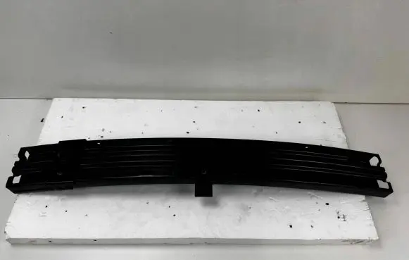 Nissan Juke II F16 Front bumper support beam