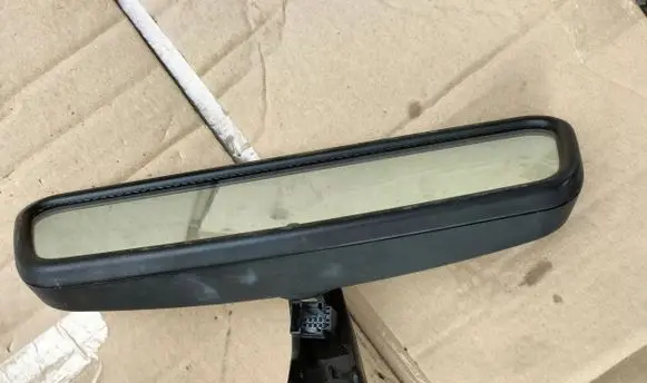 BMW 3 E46 Rear view mirror (interior) E11015313