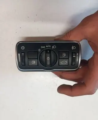 Volvo S60 Light switch 30739456