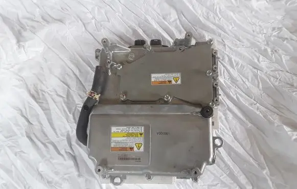 Mitsubishi Outlander Voltage converter inverter 9410A160
