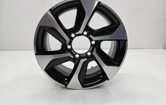 Toyota Hilux (AN10, AN20, AN30) R17 alloy rim PW4570K00