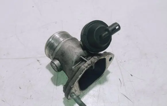 Audi A4 S4 B6 8E 8H Throttle valve 8E0145950C