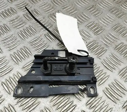Audi A5 Engine bonnet/hood lock/latch loop/hook 8W0823185E