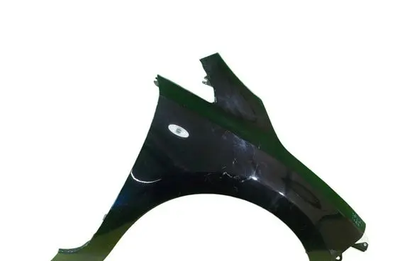 Nissan Leaf I (ZE0) Fender PRZOD PRAWY