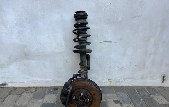 Opel Zafira C Front wheel hub spindle knuckle 13338923