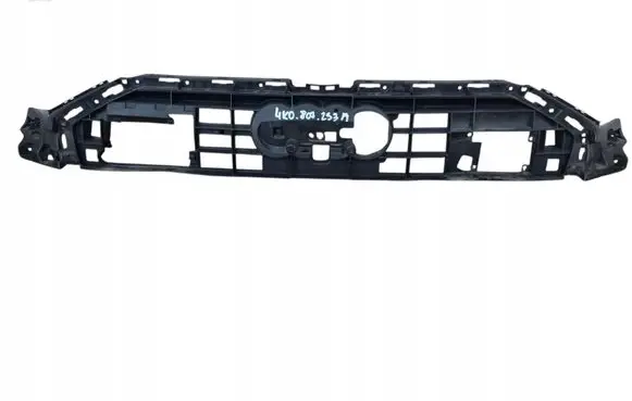 Audi A6 S6 C8 4K Front bumper upper radiator grill 4K0807253M