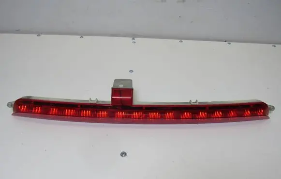 Mercedes-Benz ML W166 Third/center stoplight A1668200056