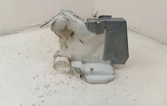 Honda Accord Front door lock