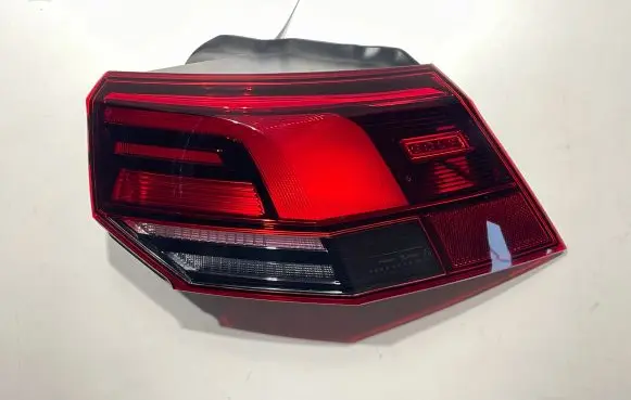 Volkswagen Golf VIII Rear/tail lights 5H0945096C