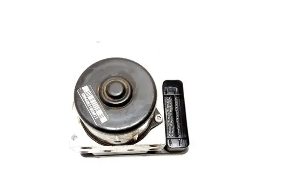 Volvo XC90 ABS Pump 30793447