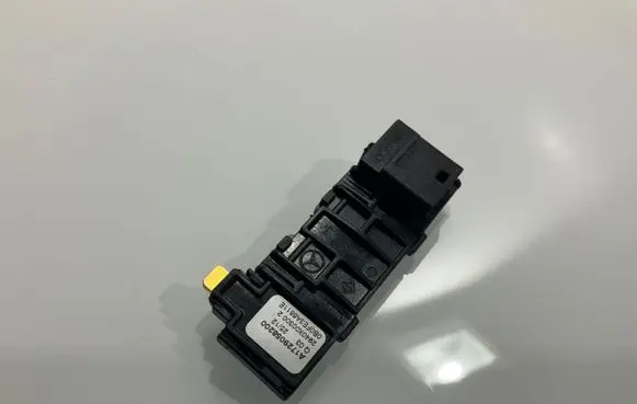 Mercedes-Benz E W212 Rain sensor A1729058200 2940X003002 0BDFE3A6811E