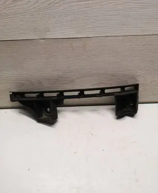 Volkswagen Touran I Front bumper mounting bracket 1T0807889B W013837