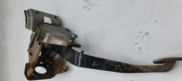 Clutch pedal