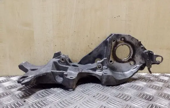 Seat Toledo IV (NH) Generator/alternator bracket 03L903143Q