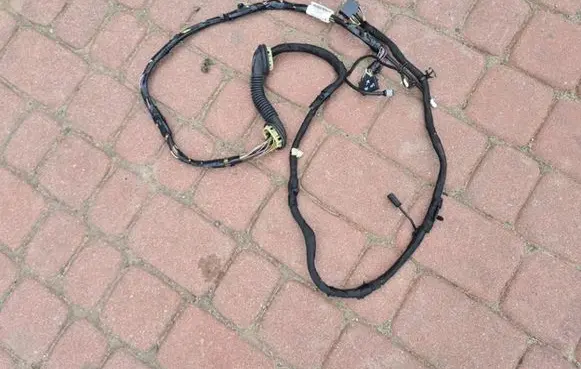 Opel Insignia B EUR ISO radio connector 39118432