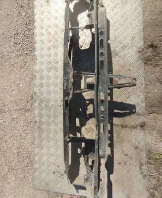 Seat Toledo II (1M) Top upper radiator support slam panel