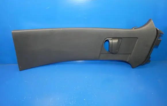 Volvo XC40 (B) pillar trim (top)