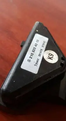 Mercedes-Benz E W210 Other control units/modules 2108204310