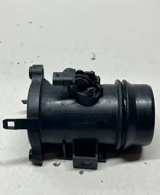 BMW 1 E81 E87 Mass air flow meter 8519492 11884414