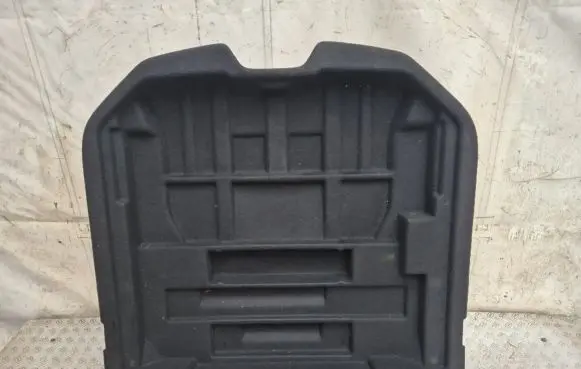 Volvo V60 Trunk/boot mat liner 31389421