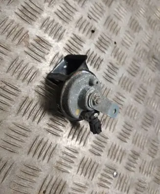 Volkswagen Golf V Horn signal 011157