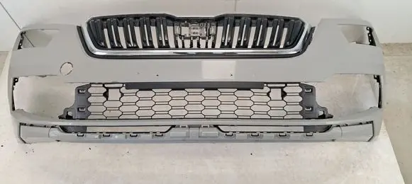 Skoda Kamiq Front bumper 658807221 Z2349