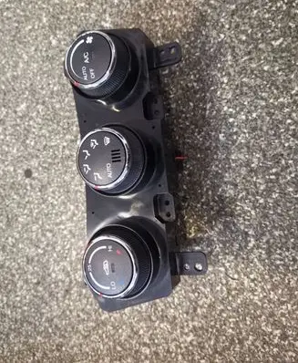 SsangYong Korando Climate control unit 6871034101