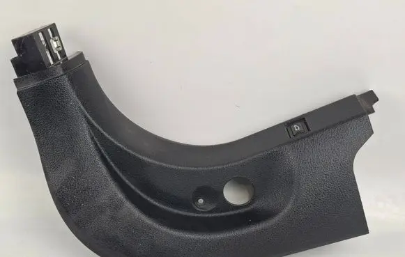 BMW 7 F01 F02 F03 F04 (A) pillar trim 9113019