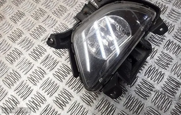 Hyundai i30 Front fog light e1312543