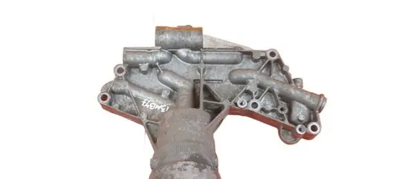 Opel Insignia A Oil filter mounting bracket 55355599 A16LET