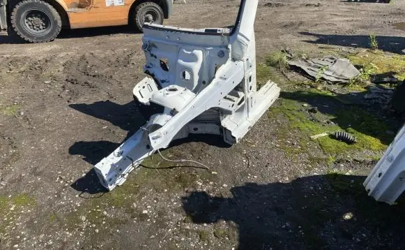 Mercedes-Benz GLK (X204) Body 2046204334 2046306340