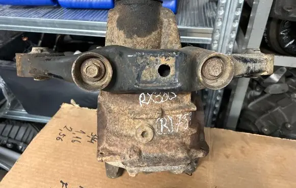 Lexus RX 330 - 350 - 400H Rear differential 4111048081 4111048080