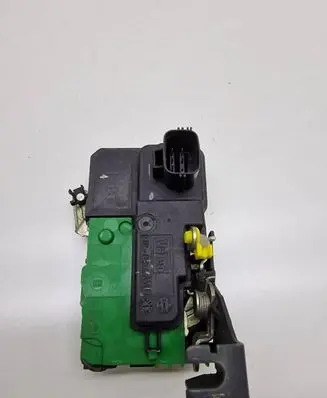Volvo XC90 Front door lock 30784977