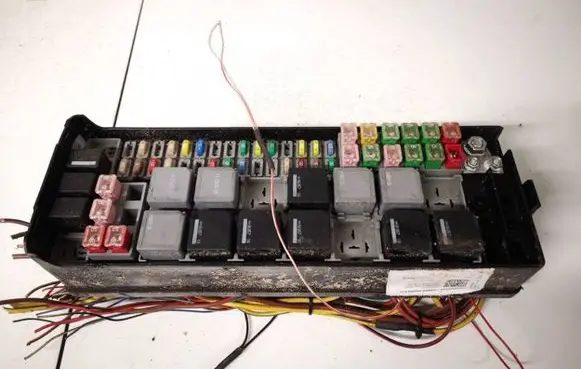 Fuse box set