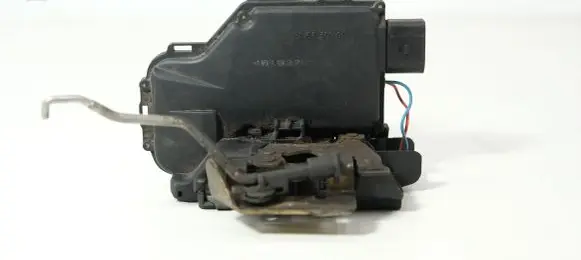 Audi A6 S6 C5 4B Front door lock 4B1837016B