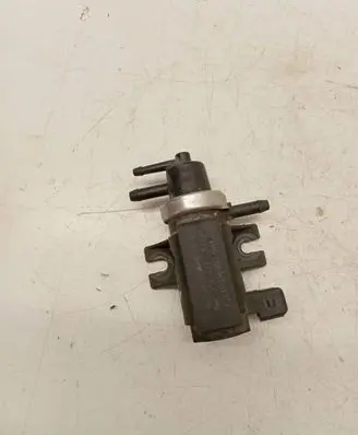 Audi A6 S6 C5 4B Turbo solenoid valve 1H0906627 72190320 98T229