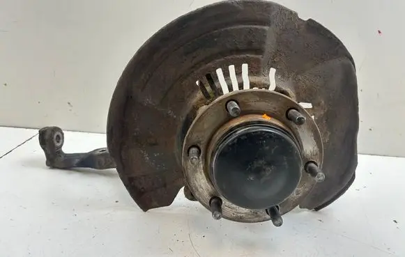 Toyota Hilux (AN120, AN130) Front wheel hub 