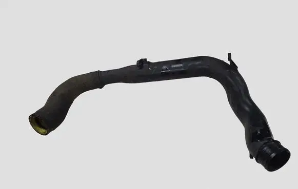 Volvo XC90 Intercooler hose/pipe 30647918