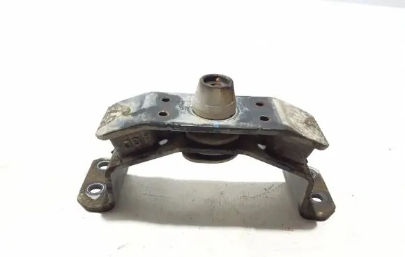 Toyota Hilux (AN120, AN130) Gearbox mount 123710L210