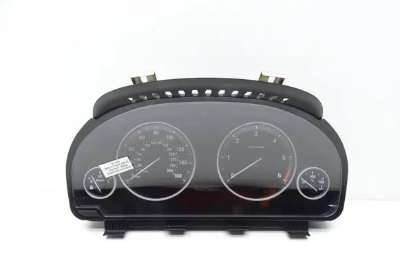 BMW X3 F25 Speedometer (instrument cluster) 9348715