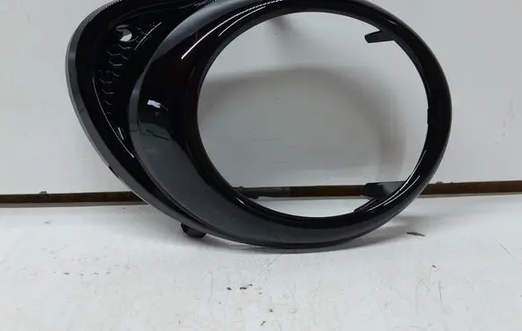 Opel Adam Front bumper lower grill 13355593 13355284