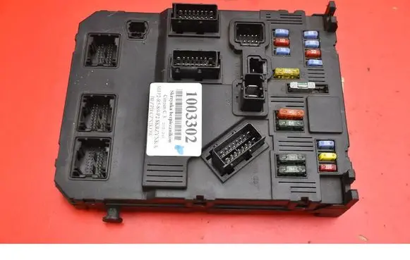Fuse box set